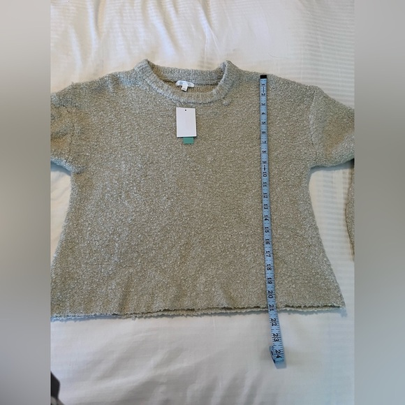 Abound Sweater - Picture 5 of 6